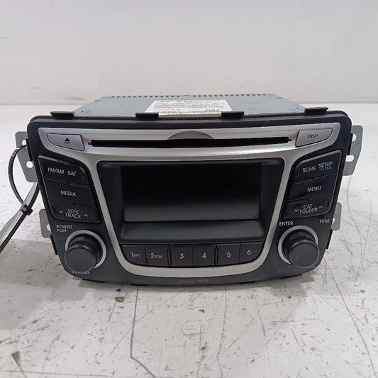 961701R110 Audio Equipment Radio AM-FM-stereo-CD-MP3 US Market Fits 14 ACCENT