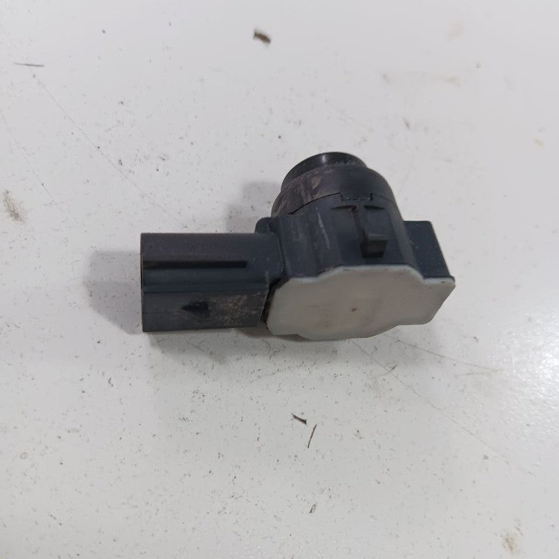 Grand Cherokee Backup Back Up Reverse Reversing Light Lamp  2017 2018 