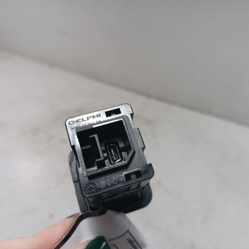 Jeep Compass USB Plug In Hub Port  2021 2020 2019 2018 2017 OEM
