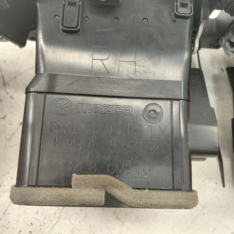 Mazda 6 Dash Air Vent Center Middle  2016 2015 2014