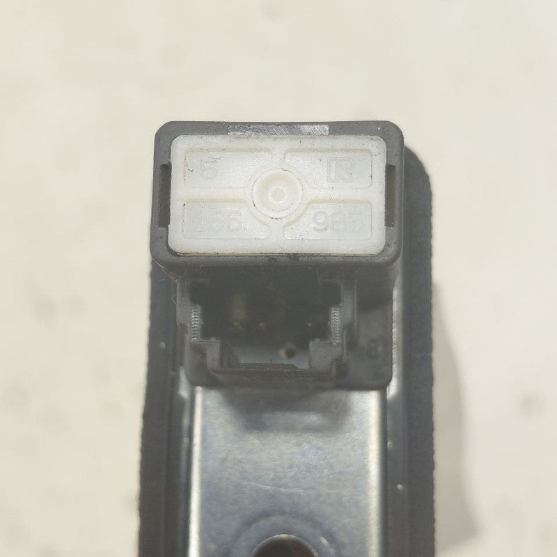 Subaru XV Crosstrek Door Ajar Switch Door Open Dome Light Switch  2022