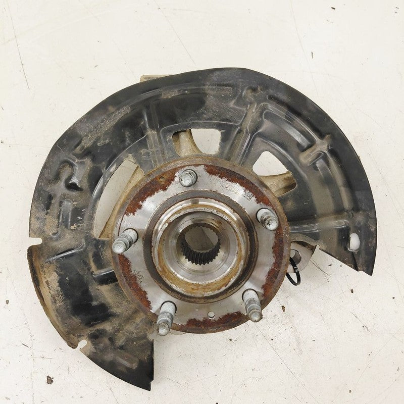 Passenger Right Front Spindle Knuckle Bearing Hub 21-25 Chevy Trailbla