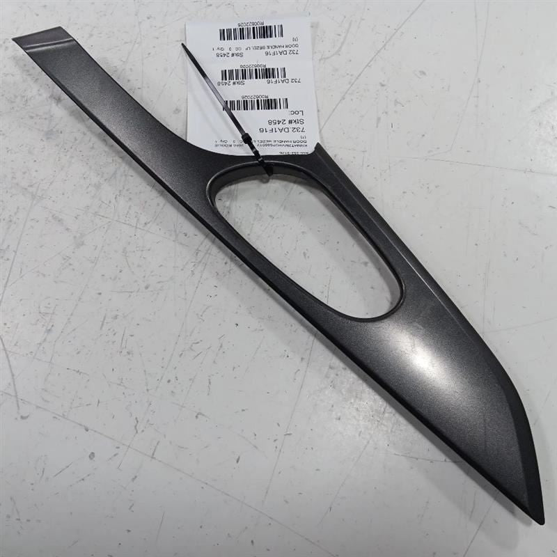 Nissan Rogue Interior Door Handle Bezel Surround Trim Left Driver Side Front 201