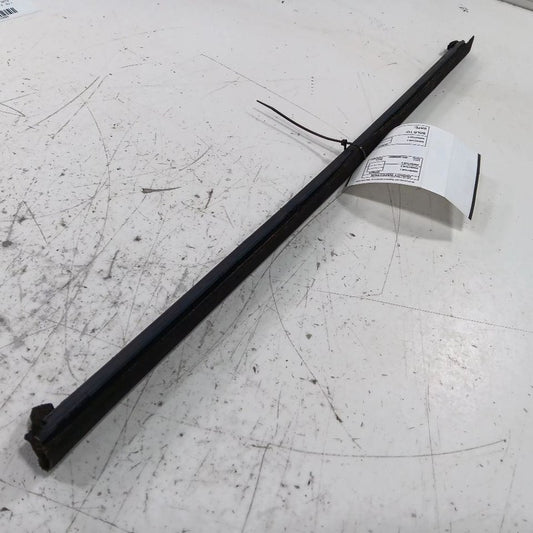 Ford Fiesta Left Front Weather Strip Interior  2014 2015 2016 2017 201