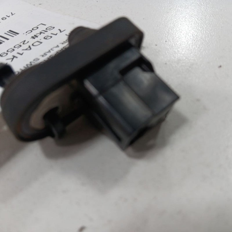 Nissan Altima Door Ajar Switch Door Open Dome Light Switch  2017 2016 