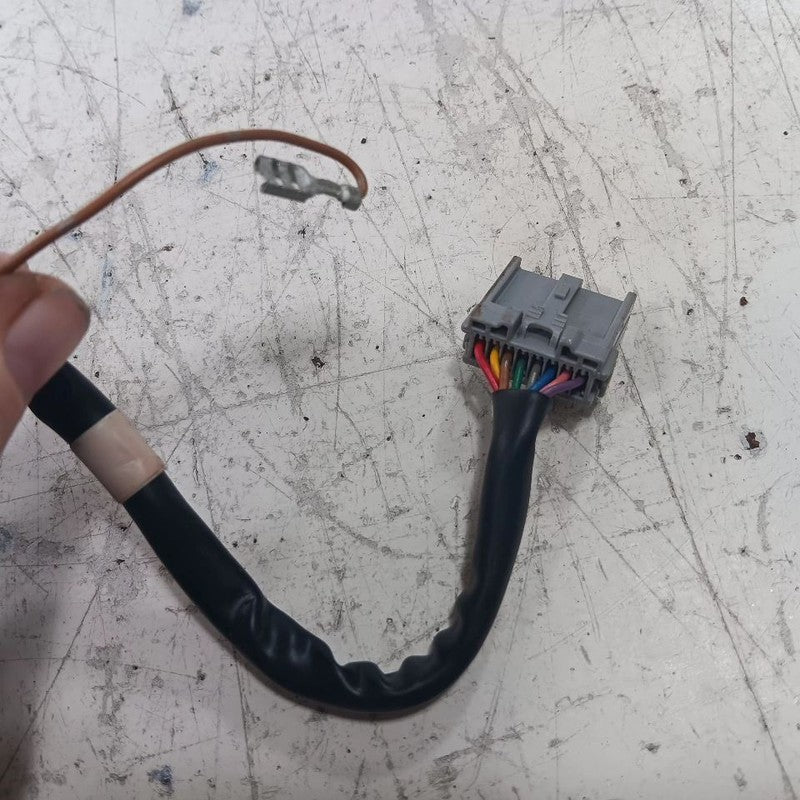 Nissan LEAF Column Switch Blinker Signal Wiper Mount Bracket  2013 201