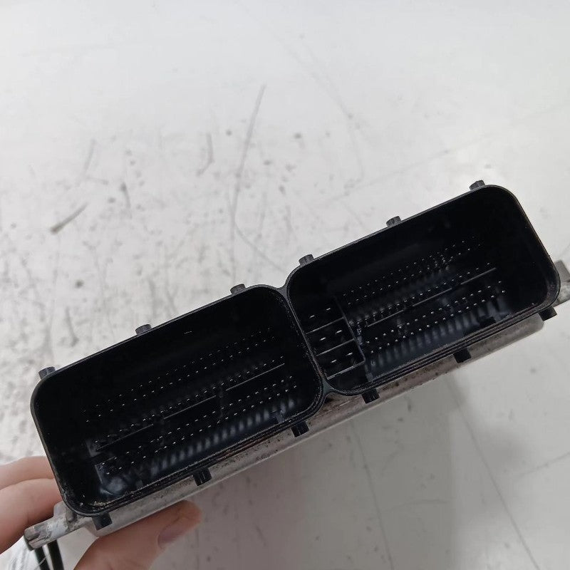 Engine ECM Electronic Control Module 1.8L ID 391032EXB2 Fits 16 FORTE 