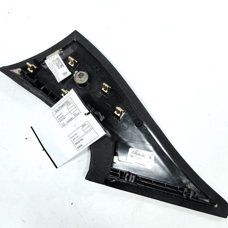 Chrysler 300 Passenger Right Side Center Console Trim Cover  2017 2018