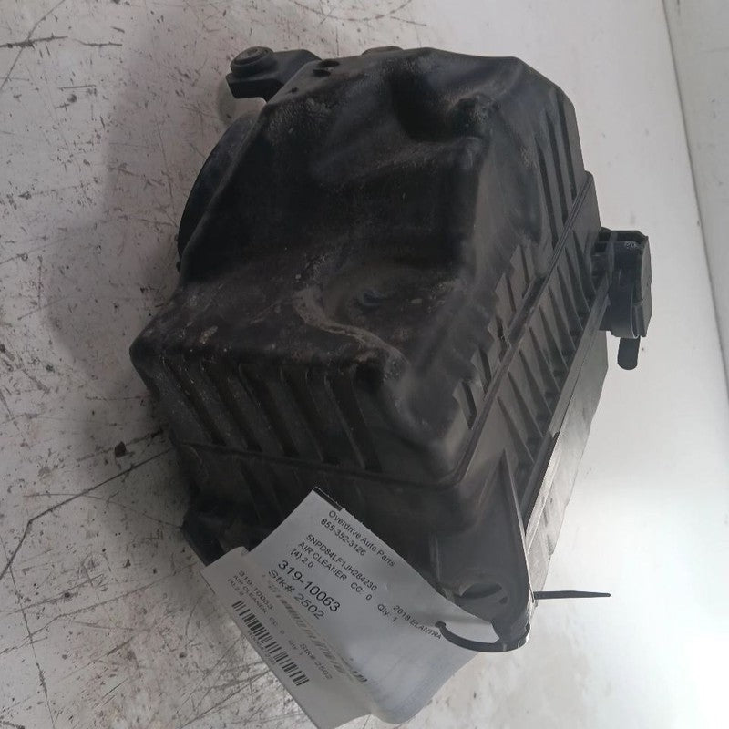 Air Cleaner Filter Box Sedan 2.0L Fits 17-20 Hyundai Elantra  OEM