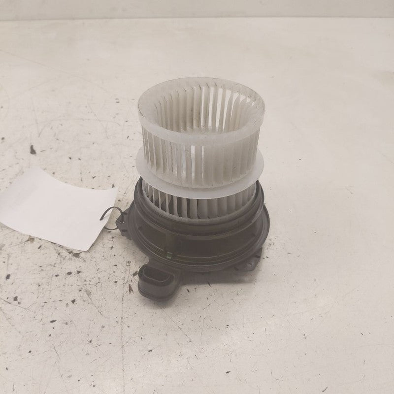 Blower Motor Heater With Plug-in Hybrid Fits 21-25 Toyota RAV4