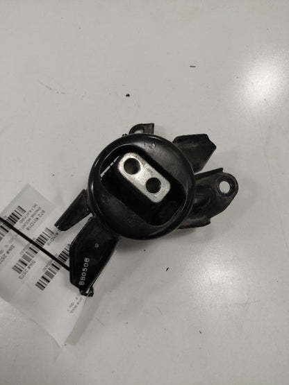Kia Soul Engine Motor Mount Left Driver  1.5 2017 2018 2019