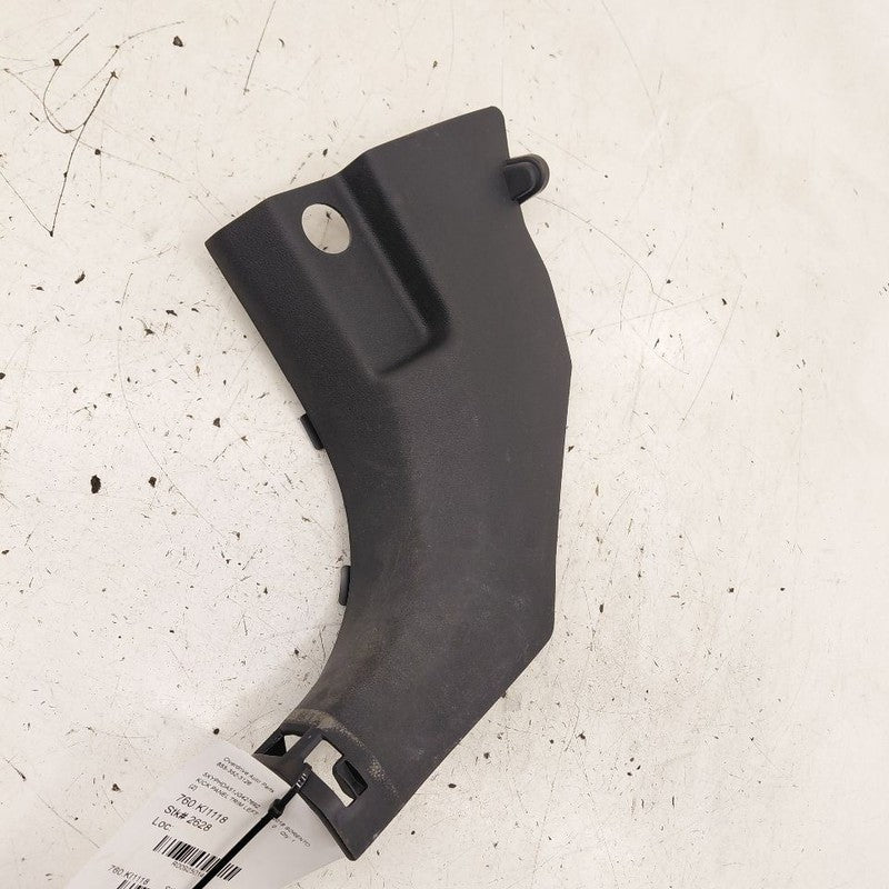 Kia Sorento Kick Panel Trim Left Driver  2018 2017 2016