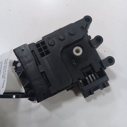 Mazda CX-5 Flap Door Motor Heater AC Door Actuator  2023 2022 2021 202