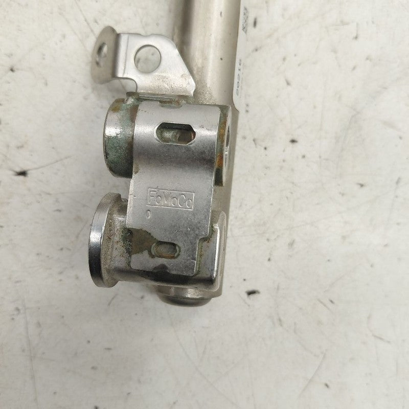 Ford Edge Passenger Rear Fuel Rail Injection Injector Mount Bar  2019 