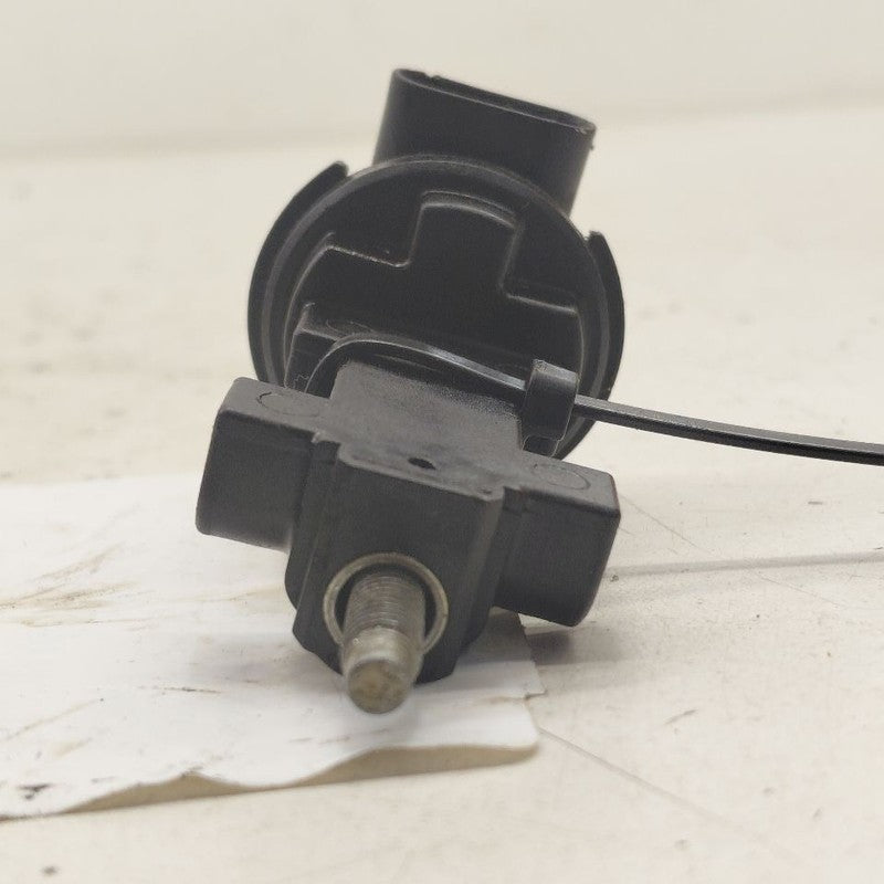 Jeep Cherokee Camshaft Cam Shaft Position Sensor  3.2 2019 2020 2021