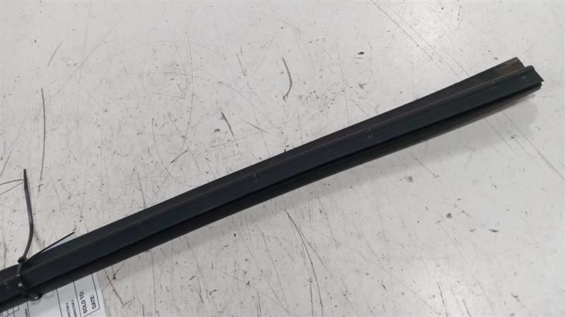 Hyundai Sonata Left Front Weather Strip Interior 2011 2012 2013 2014 O