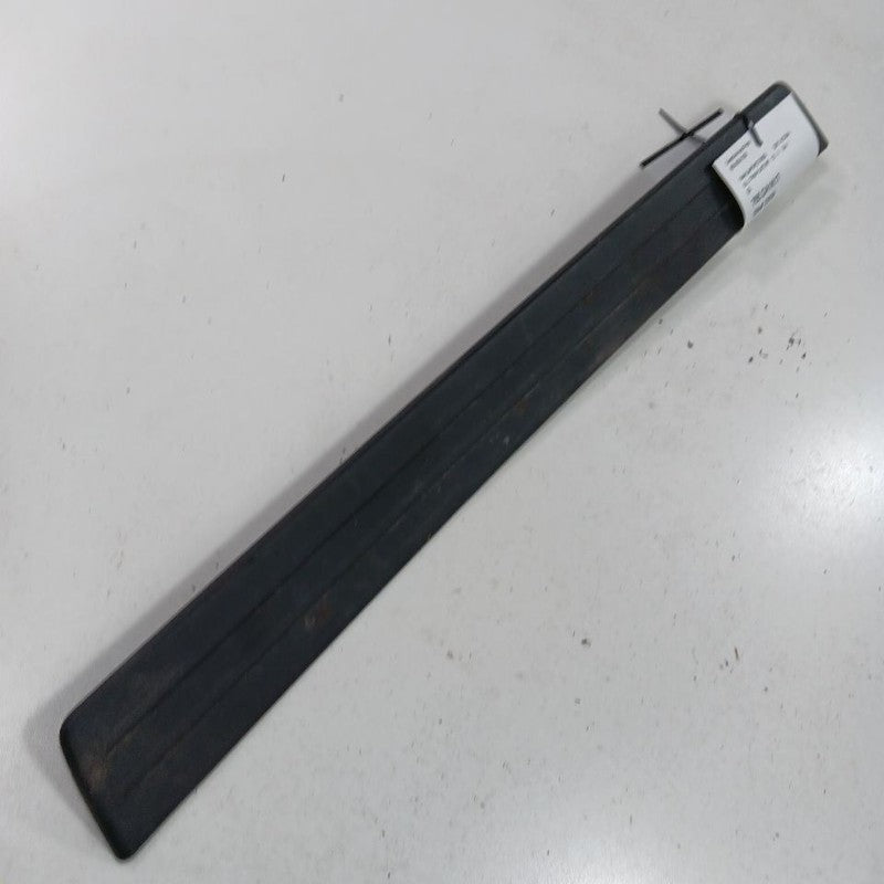 Nissan Altima Sill Trim Plate Door Jam Threshold Right Passenger Front