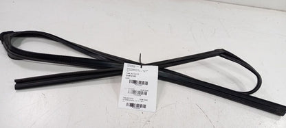 Acura TSX Door Glass Window Seal Rubber Left Driver Front 2014 2013 20