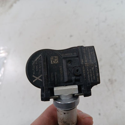 Nissan LEAF TPMS Tire Pressure Monitor System Sensor  2013 2014 2015 2016 2017