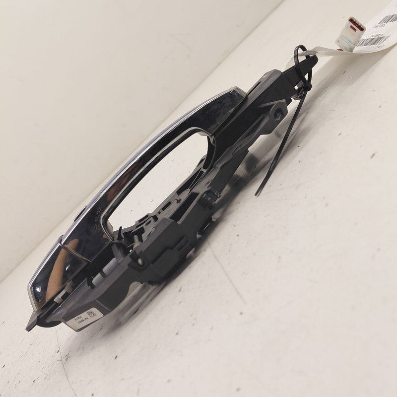 Passenger Right Front Door Handle Exterior Fits 18-24 Chevy Equinox