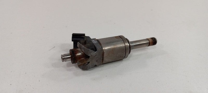 PE0113250B Fuel Injector 2.0L Fits 12-18 MAZDA 3