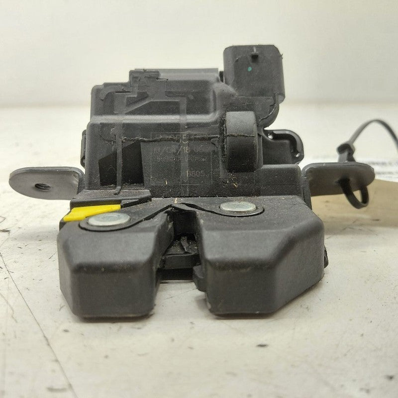 2018 Fiat 500 X Model Trunk Latch