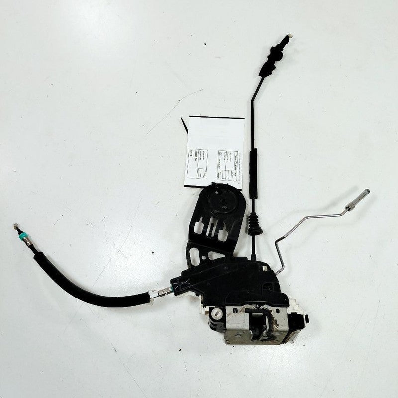 Chrysler 300 Door Latch Lock Right Passenger Rear  2017 2018 2019 OEM