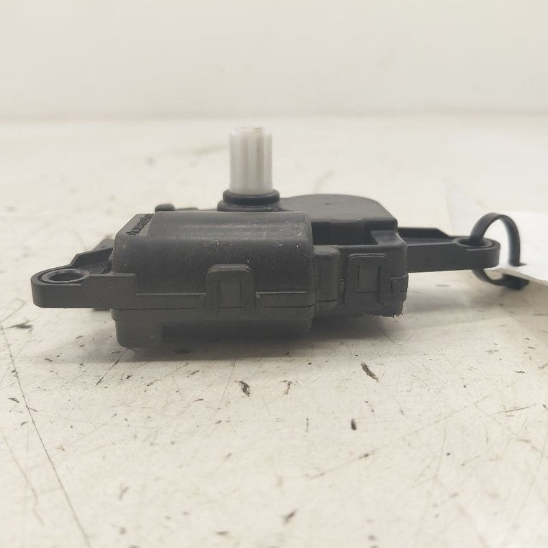 Kia Sorento Flap Door Motor Heater AC Door Actuator  2018 2017 2016