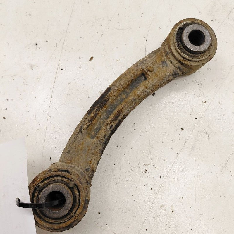 Cadillac XTS Passenger Right Rear Upper Vertical Link Control Arm  201