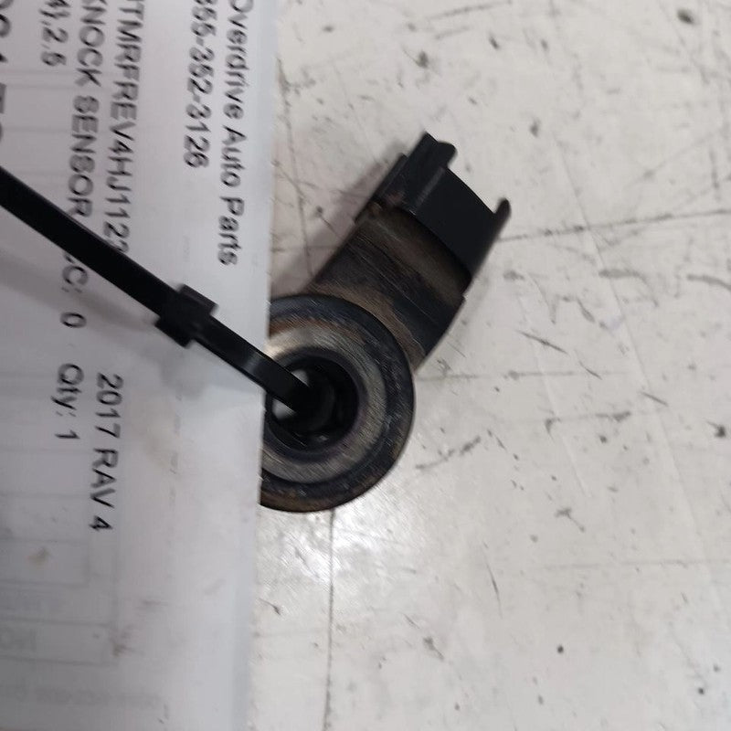 Toyota Rav 4 Engine Knock Sensor  2.5L 2015 2016 2017 2018