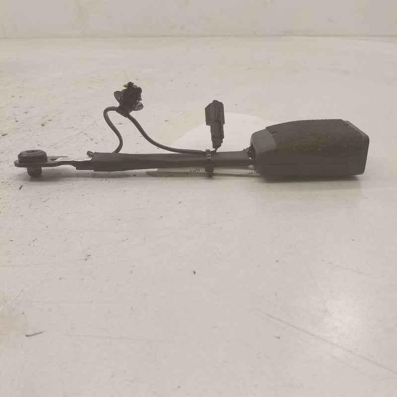 Driver Left Front Seat Belt Buckle Latch Fits 20-25 Buick Encore GX