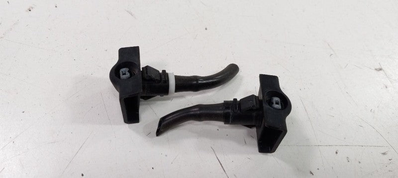Nissan Maxima Windshield Wiper Washer Fluid Hood Sprayer Nozzles 2011 2012 2013 