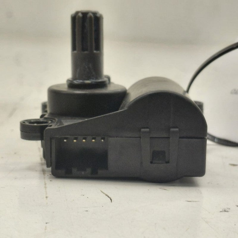 Kia Sorento Flap Door Motor Heater AC Door Actuator {D332CK8AA04} 2018