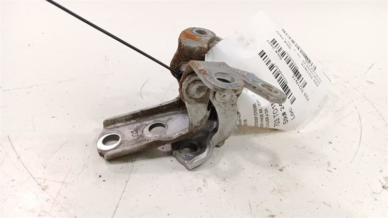Toyota Prius Passenger Right Rear Door Hinges  2012 2013 2014  2012 20