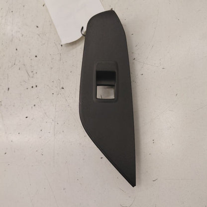 Chevy Trax Window Switch Bezel Trim Right Front 2025 2024