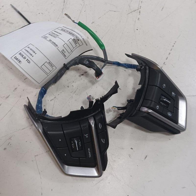 Outback Legacy Steering Wheel Switches Cruise Volume Control 2025 2024 2023 2022