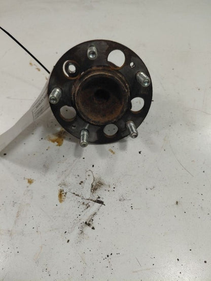 Kia Soul Rear Spindle Knuckle Bearing Hub  2017 2018 2019 OEM