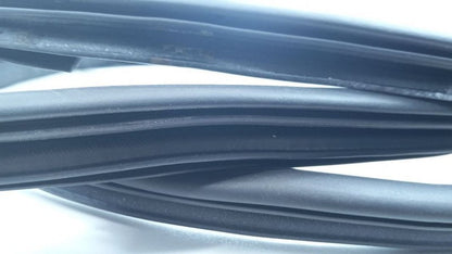 Nissan Versa On Body Door Jamb Seal Front Right Passenger 2008 2009 2010 2011 20