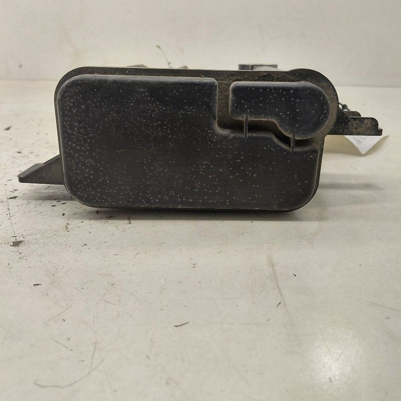 Hyundai Santa Fe Fuel Vapor Canister Charcoal Evaporator Can  2019 202