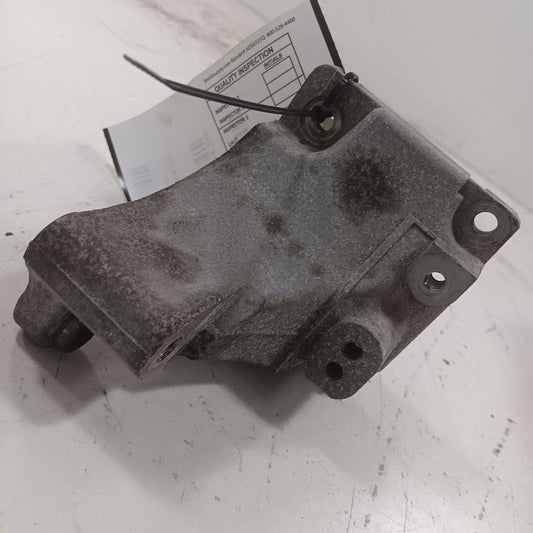 Toyota Corolla 1.8 Alternator Bracket  2019 2018 2017