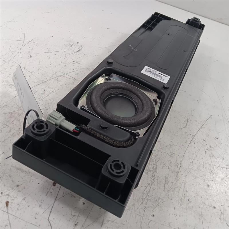 Nissan LEAF Subwoofer Sub Woofer Speaker  2013 2014 2015 2016 2017 OEM