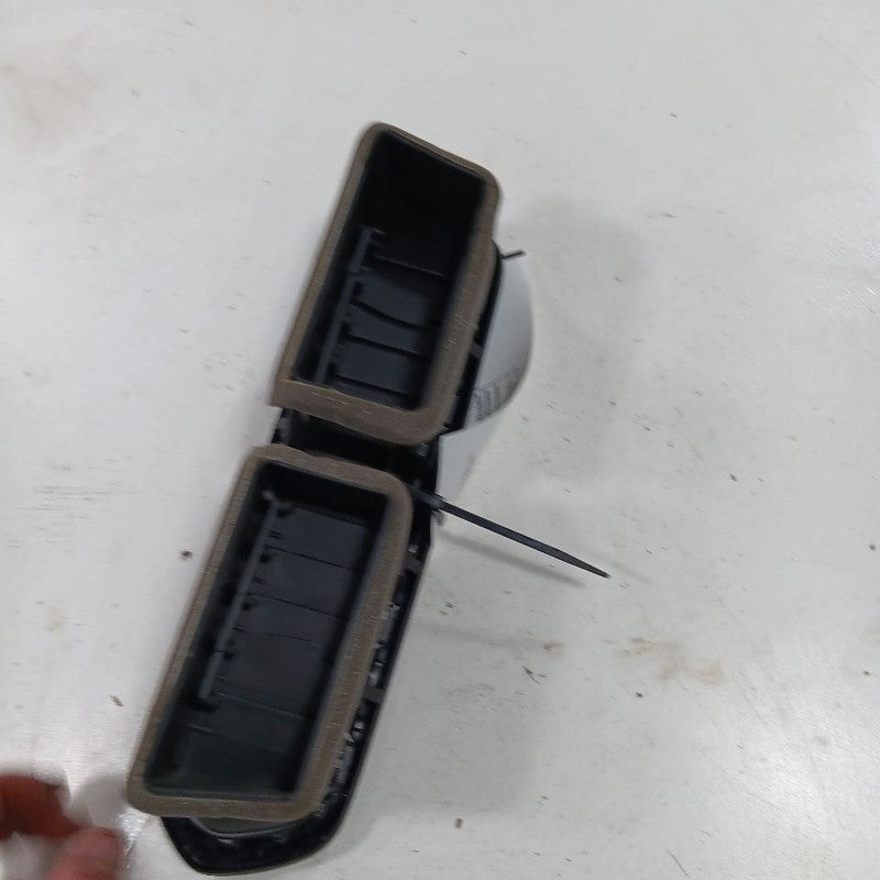 Ford Ecosport Dash Air Vent Center Middle  2018 2019 2020 2021 2022 OE