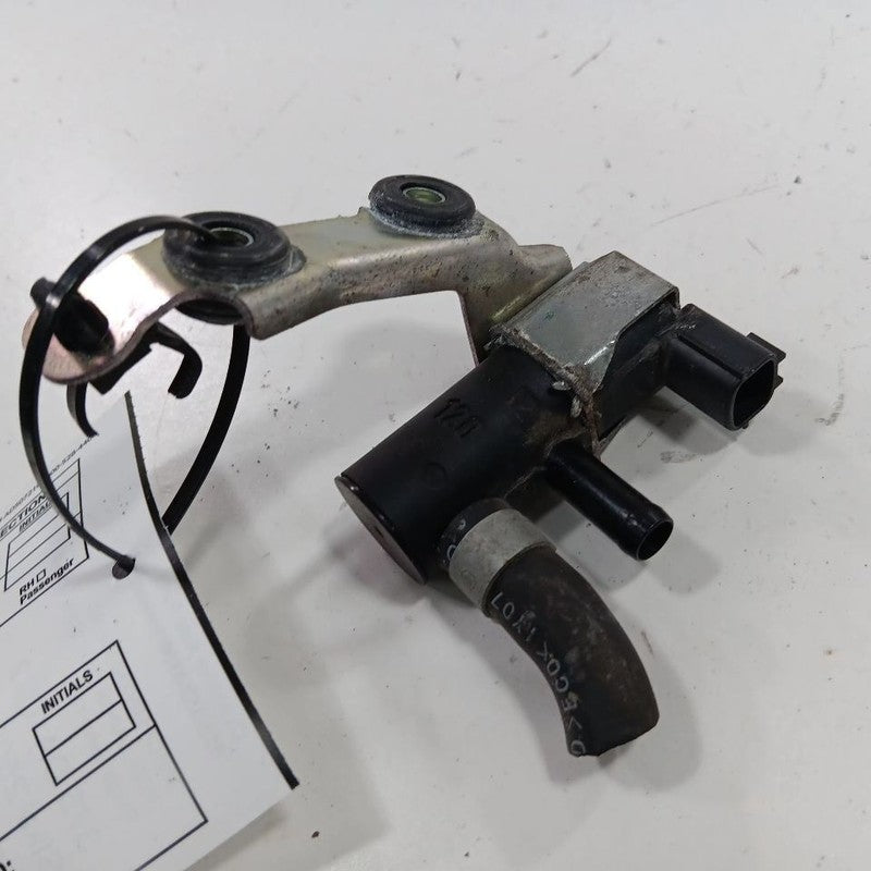 Nissan Kicks Fuel Vapor Canister Charcoal Evaporator Can  2021 2022 2023 2024