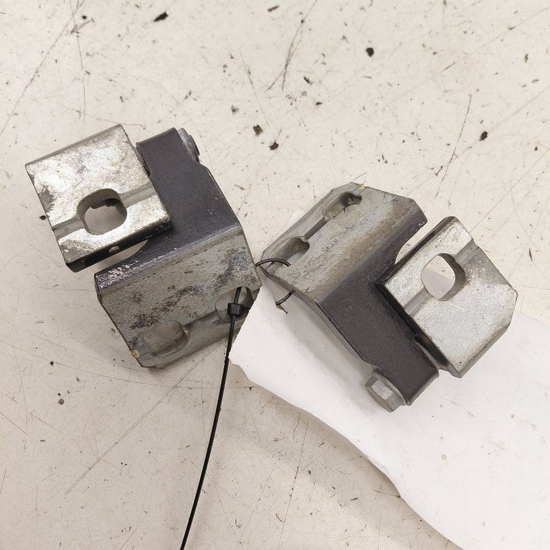 2018 Fiat 500 X Model Door Hinge Set Right Front Passenger