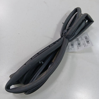 Jeep Renegade On Door Seal Rubber Left Driver Front  2017 2018 2019 2020