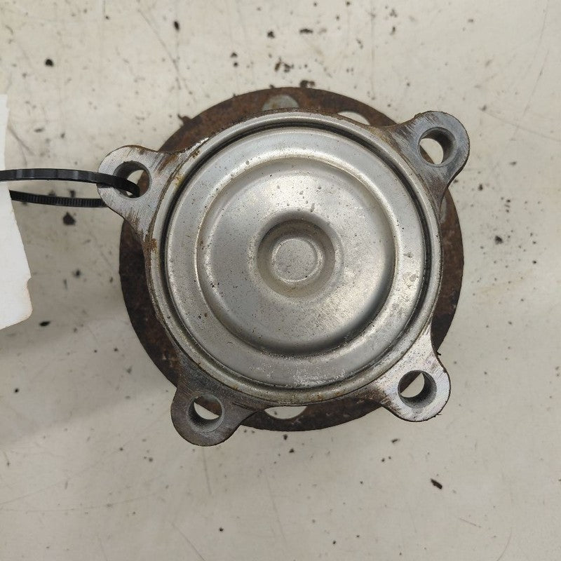 Chevy Trax Passenger Right Rear Spindle Knuckle Bearing Hub  2025 2024