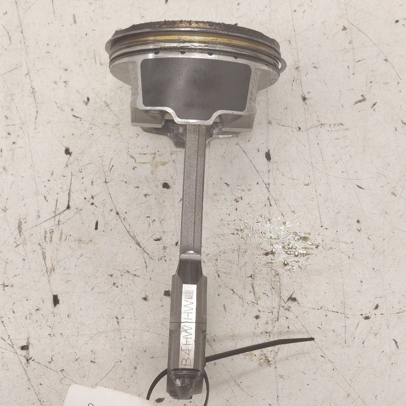 Subaru XV Crosstrek Single Piston With Connecting Rod   2.5 2025 2024