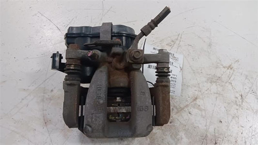 13595652 Left Brake Caliper Rear Opt J71 Fits 16-20 Chevy Malibu