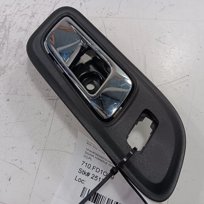 Ford Taurus Door Handle Right Passenger Front Interior Inside  2019 20