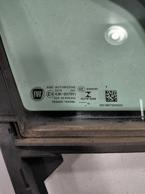 Passenger Right Front Door Vent Glass Window X Model 4 Door Fits 16-17 FIAT 500
